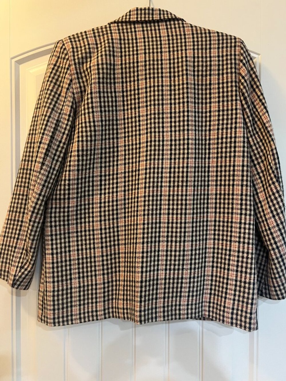 Women's Parisian Plaid Blazer - Size S/M - Picture 2 of 4